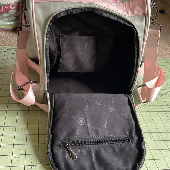 Pink & Gray Anti-theft Backpack - Picture 3 of 4